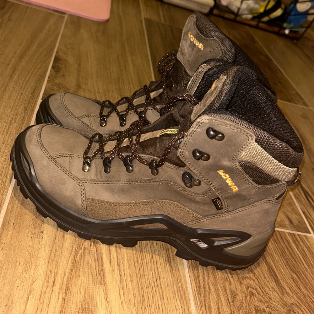 Lowa men’s boots